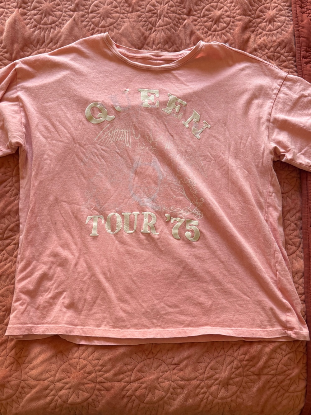 American Eagle Outfitters Pink Graphic Tee - "QUEEN TOUR '75"
